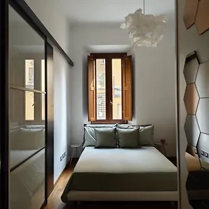 Fluere - Via Riva Reno Apartment